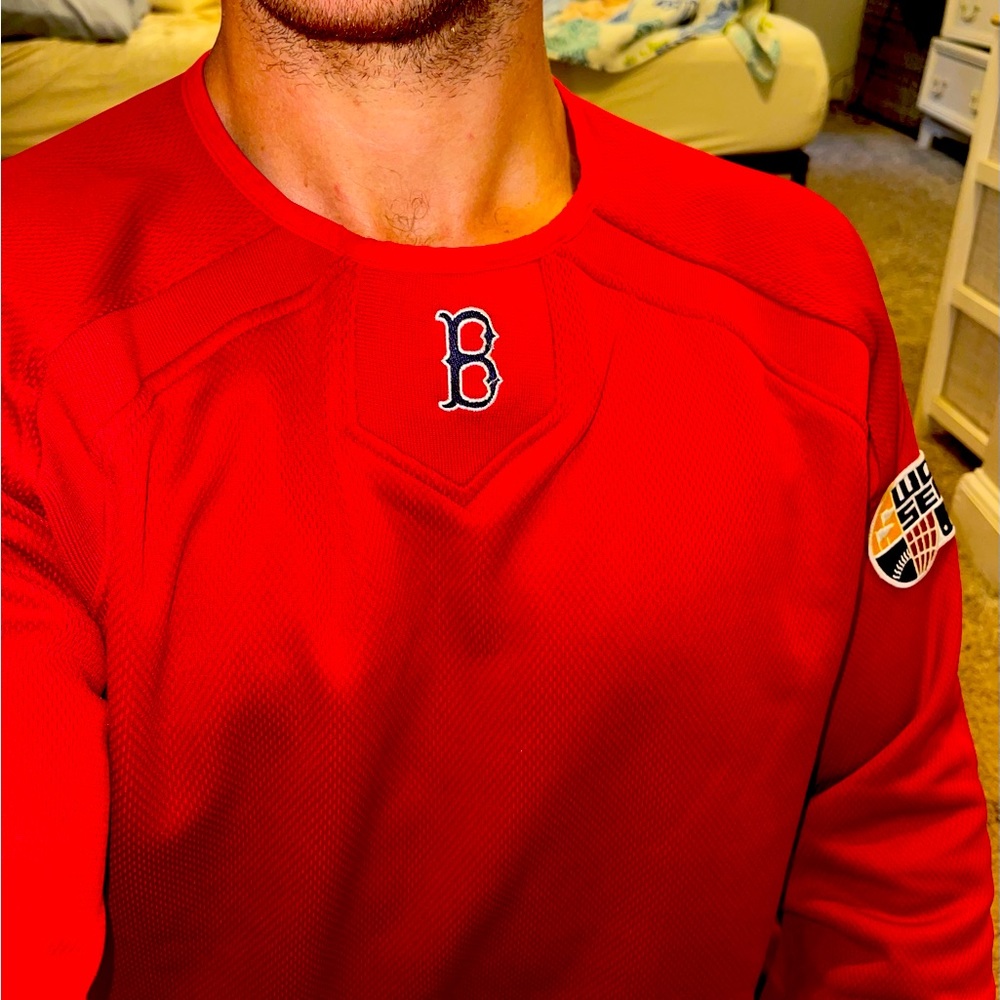 Boston Red Sox 2007 World Series official sweatshirt. Collection.